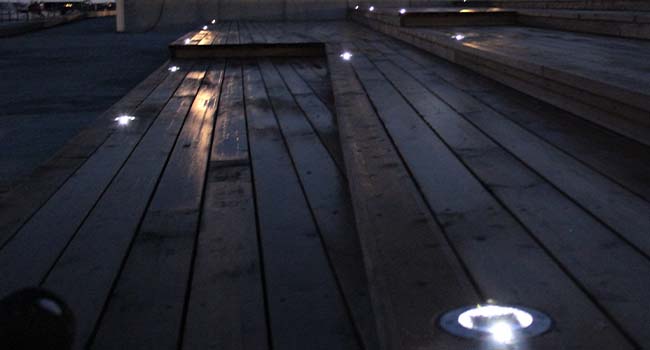 solar road studs